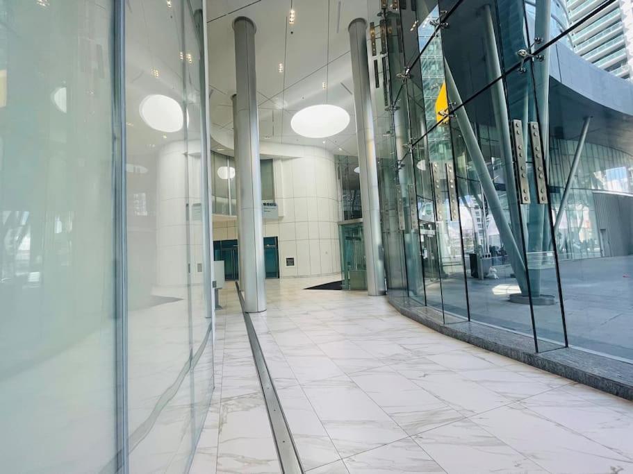 New Superior Lakeview Luxury Top Floor 3-Bedroom Suite On 48Th Floor Toronto Kültér fotó