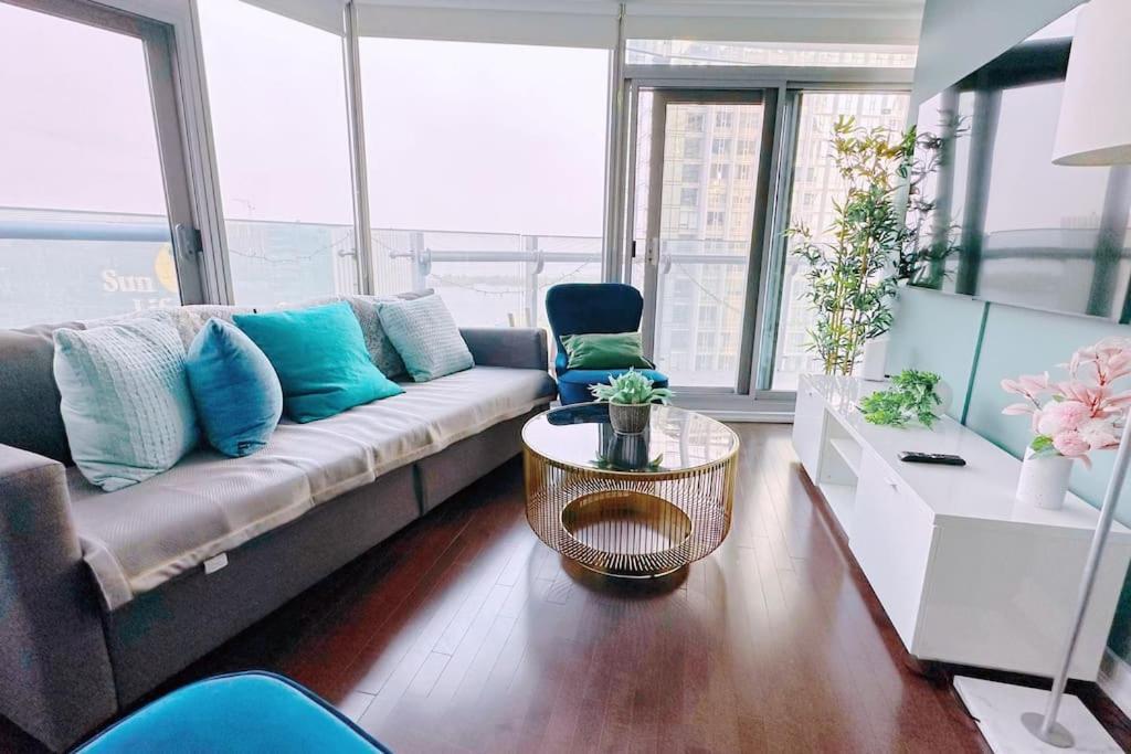 New Superior Lakeview Luxury Top Floor 3-Bedroom Suite On 48Th Floor Toronto Kültér fotó