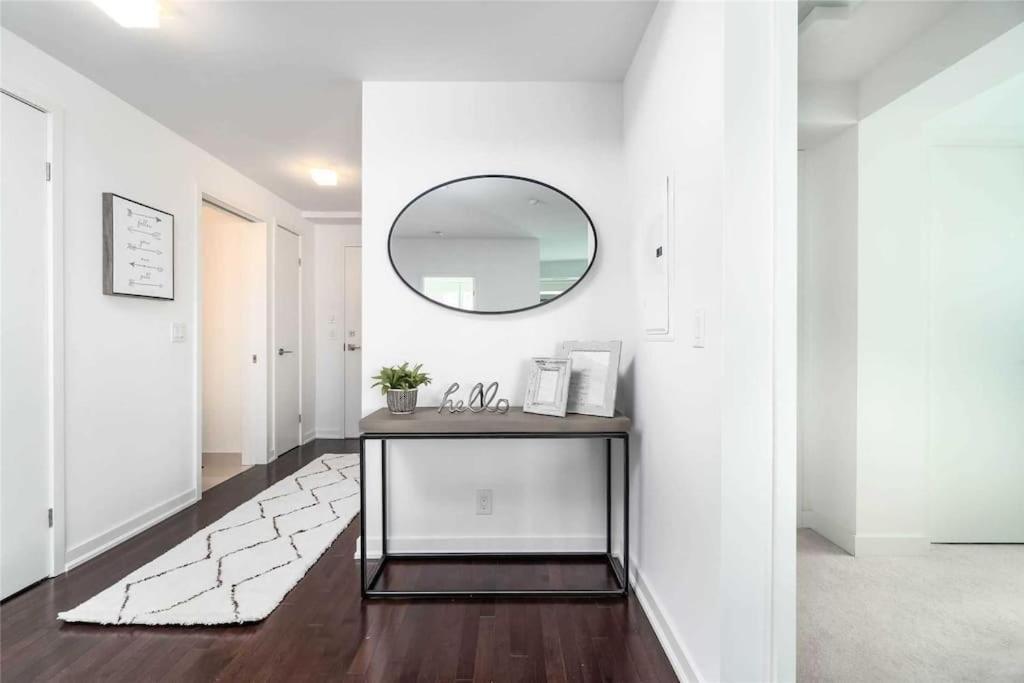 New Superior Lakeview Luxury Top Floor 3-Bedroom Suite On 48Th Floor Toronto Kültér fotó