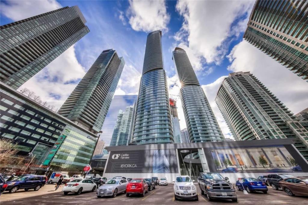 New Superior Lakeview Luxury Top Floor 3-Bedroom Suite On 48Th Floor Toronto Kültér fotó