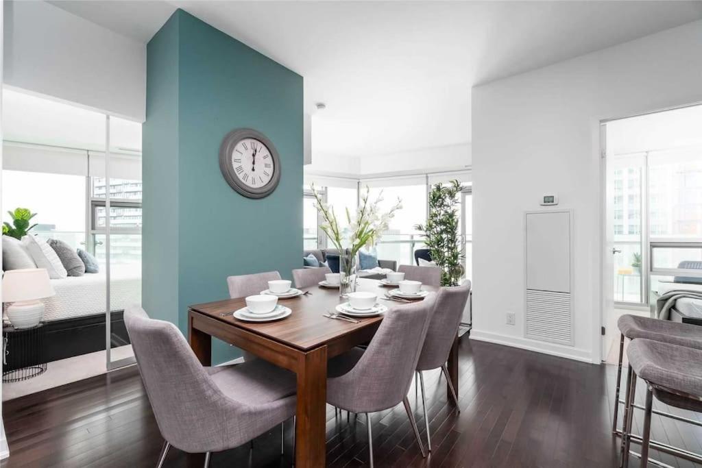 New Superior Lakeview Luxury Top Floor 3-Bedroom Suite On 48Th Floor Toronto Kültér fotó