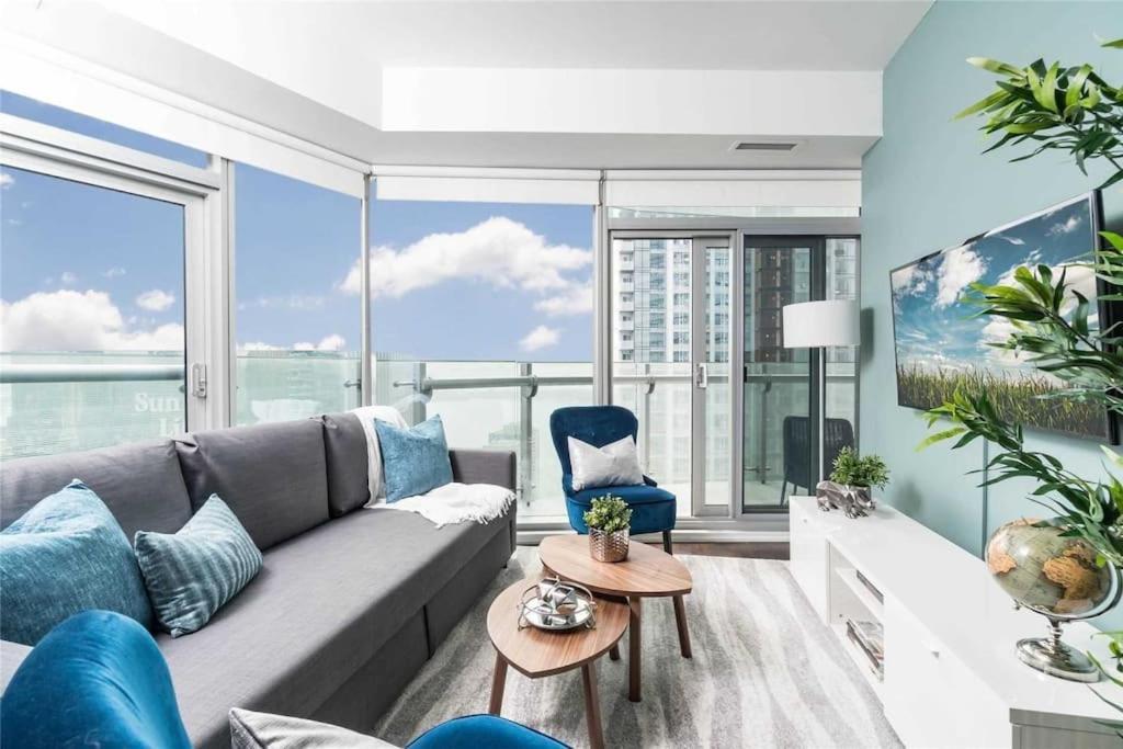 New Superior Lakeview Luxury Top Floor 3-Bedroom Suite On 48Th Floor Toronto Kültér fotó