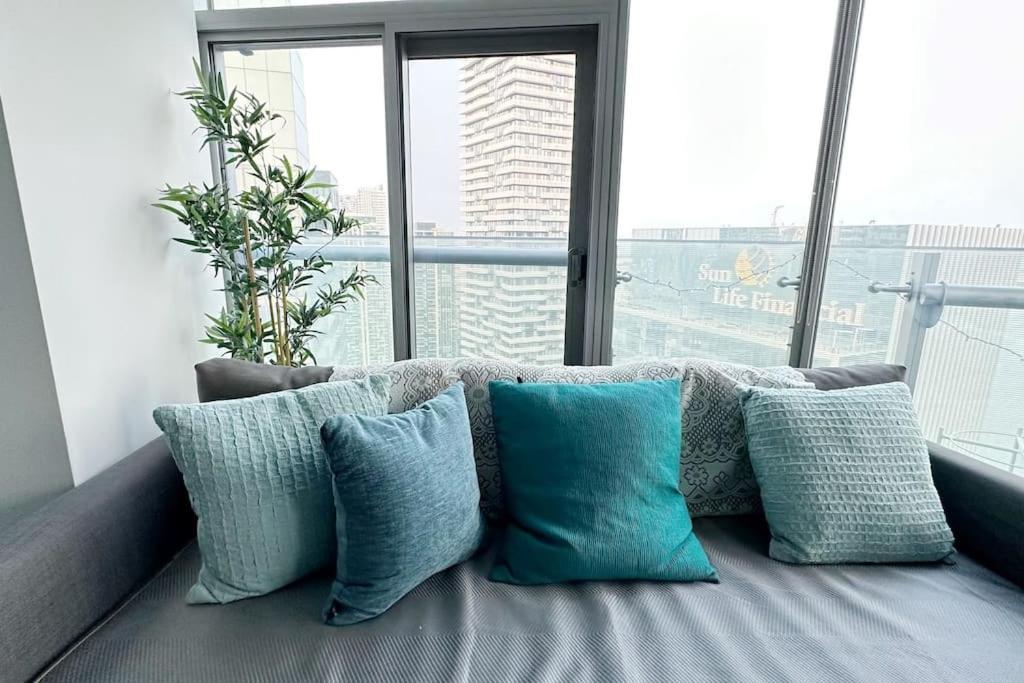 New Superior Lakeview Luxury Top Floor 3-Bedroom Suite On 48Th Floor Toronto Kültér fotó