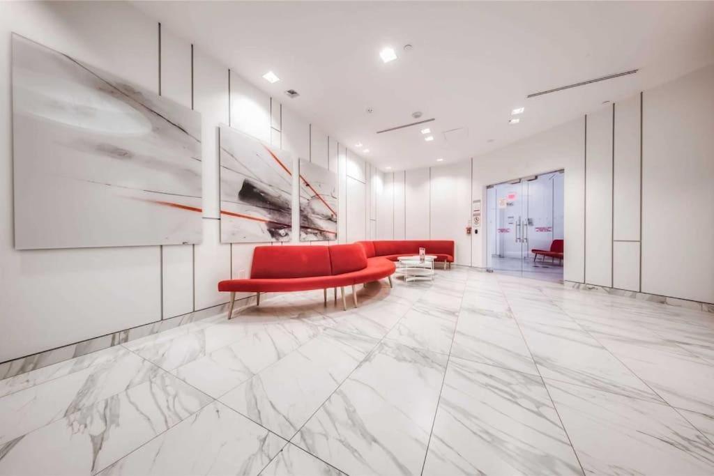 New Superior Lakeview Luxury Top Floor 3-Bedroom Suite On 48Th Floor Toronto Kültér fotó